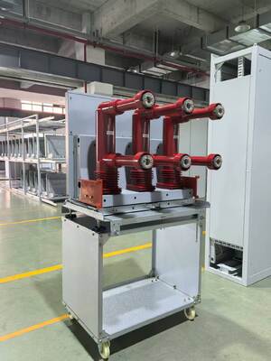 Nominale stroom 630 A Hoogspanningscircuitbreaker Openingssnelheid 1,445 M s Centerafstand tussen fasen 275 Mm ontworpen voor het schakelen van stroom